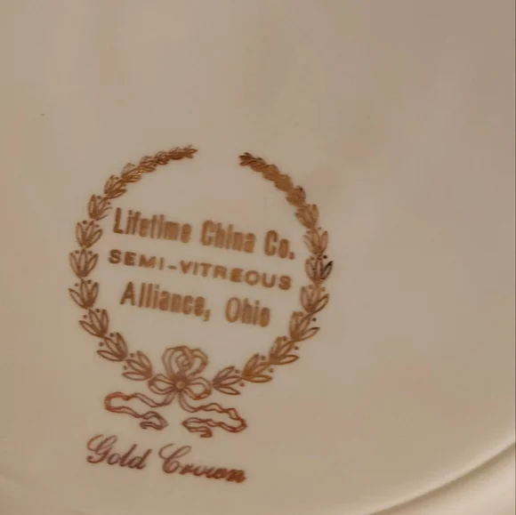 Vintage Lifetime Wedding China Co. Semi-Vitreous Gold Turquoise Crown Set